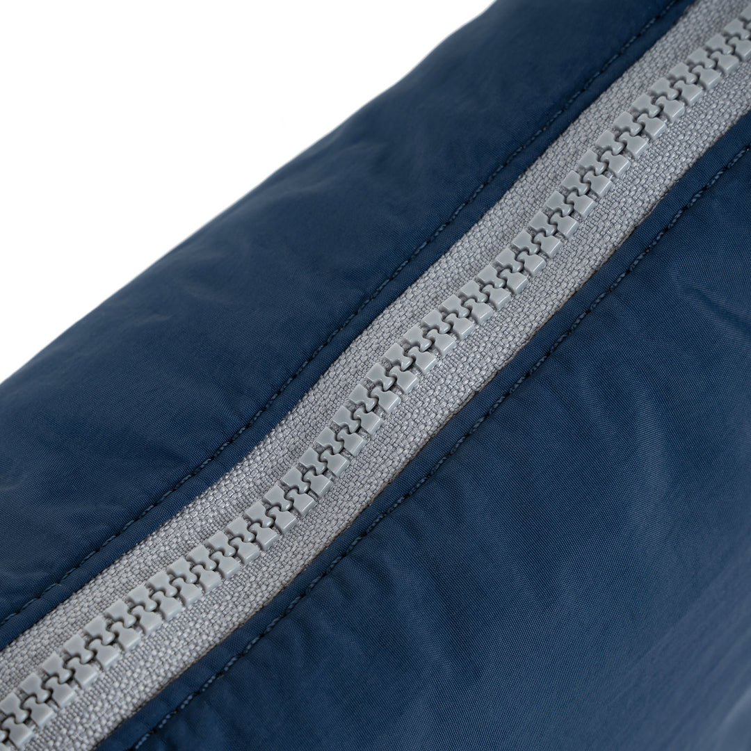 Farringdon Midnight Taslon