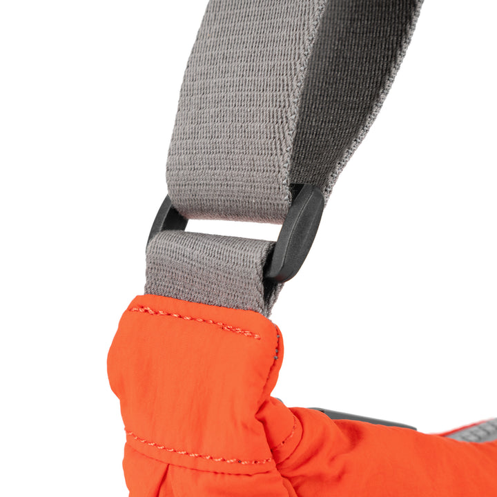 Farringdon Tangerine Taslon