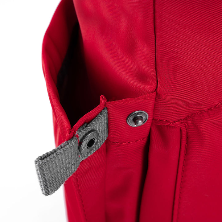 Bayswater B Umbrella Bag Cranberry Recycled Nylon