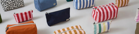Purses, Pouches & Wash Bags