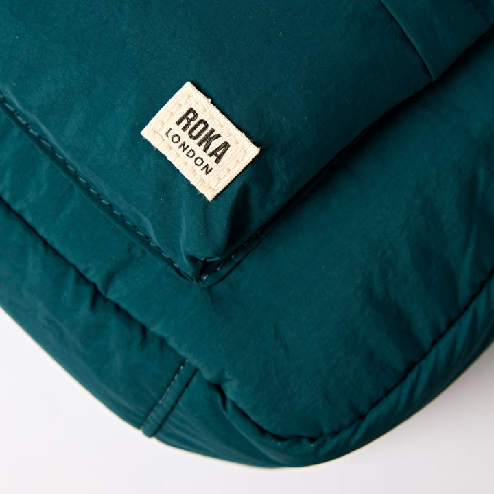 Belsize Handbag Teal Taslon
