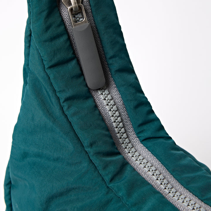 Belsize Handbag Teal Taslon