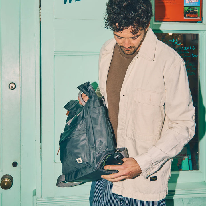 Bayswater Umbrella Backpack in Beluga