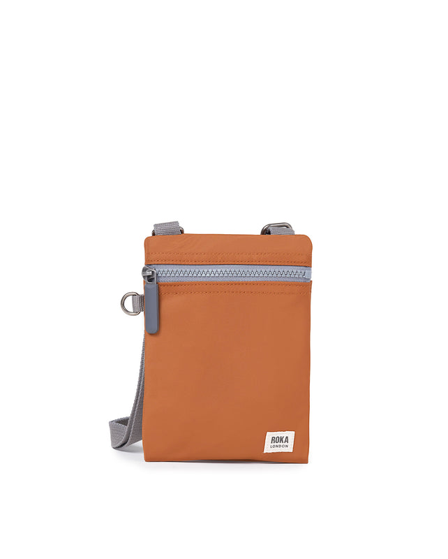 Chelsea Pocket Sling Bag in Bran