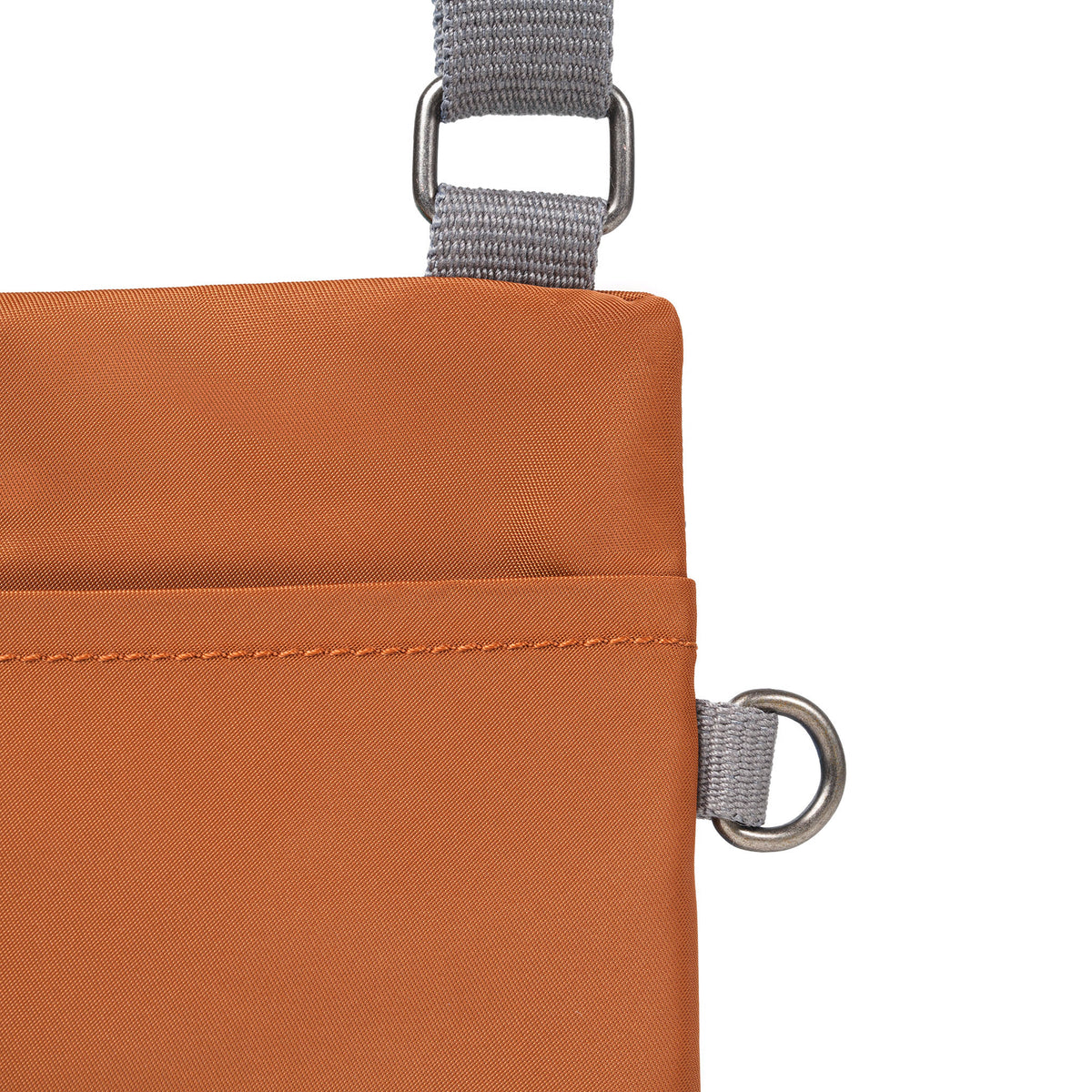 Chelsea Pocket Sling Bag in Bran