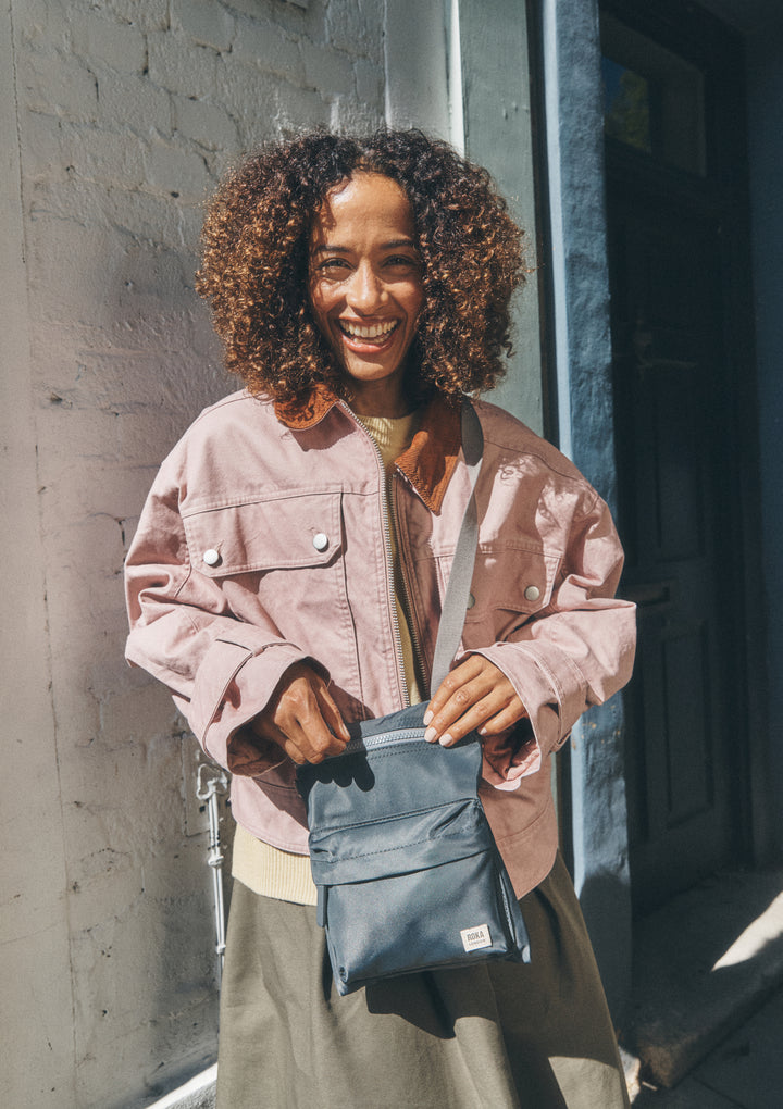 Chelsea B Crossbody Bag in Beluga