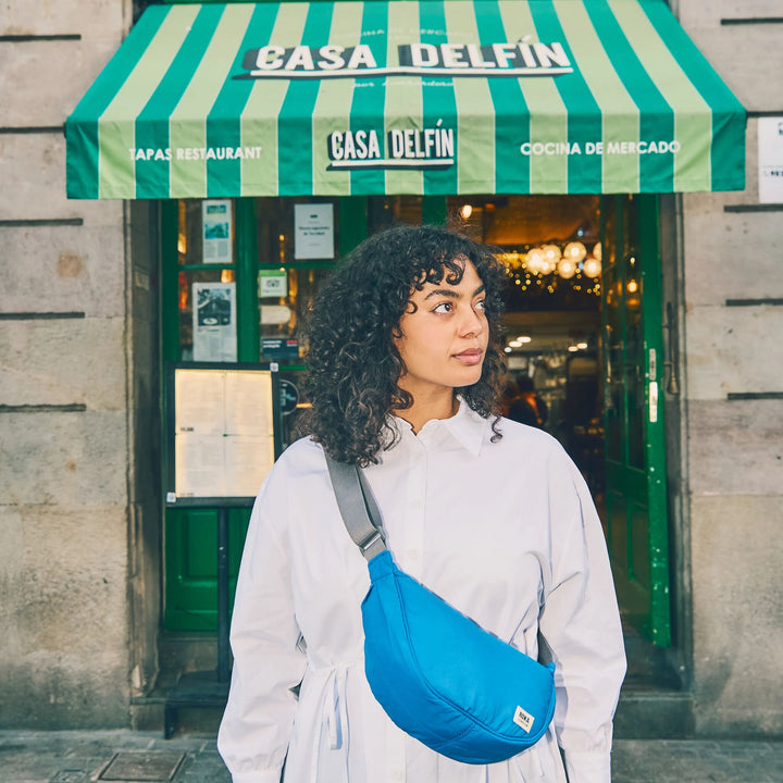 Farringdon Half Moon Bag in Malibu Blue