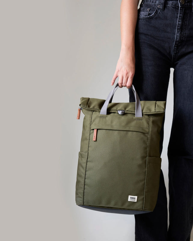 Finchley Backpack in Moss