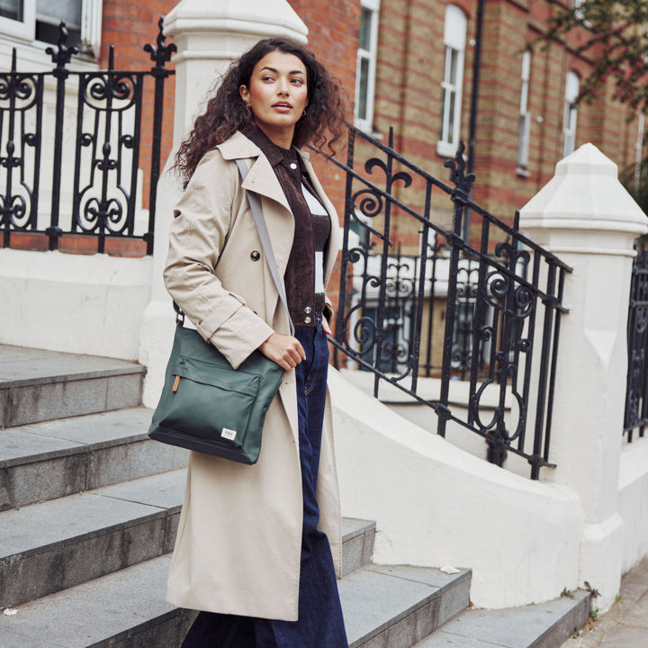 Kennington Crossbody Bag in Avocado