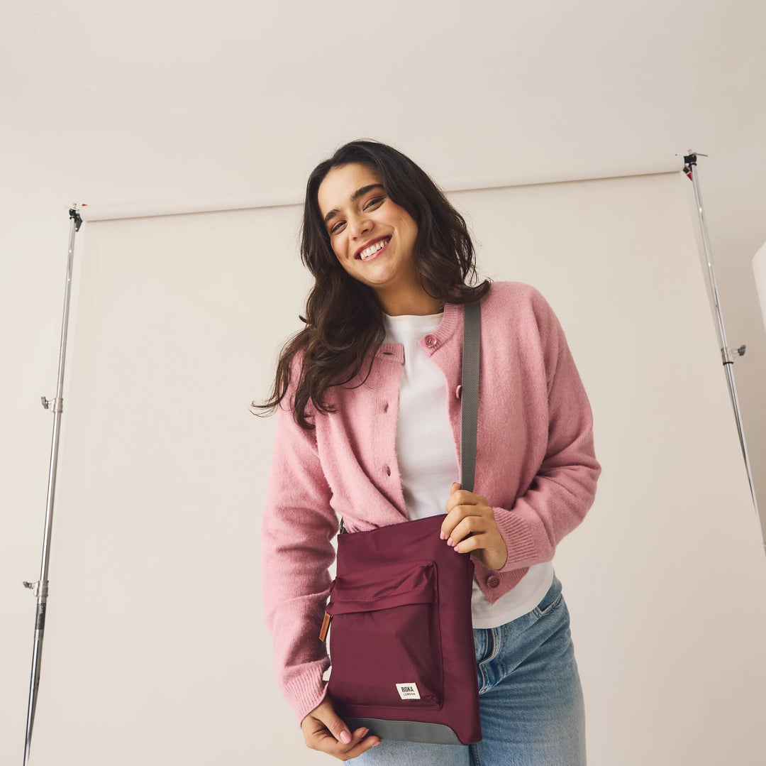 Kennington Crossbody Bag in Marine