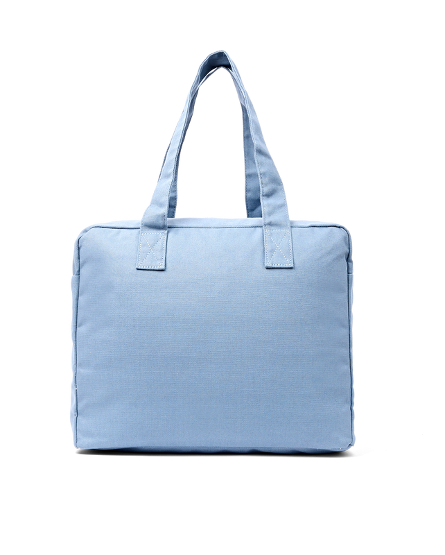 Sloane Shoulder Bag in Aviation