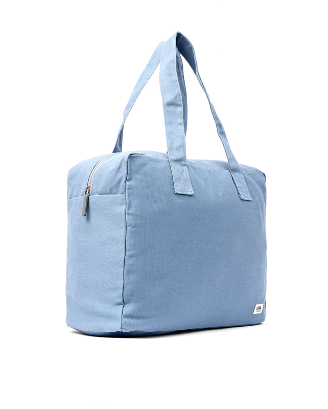 Sloane Shoulder Bag in Aviation