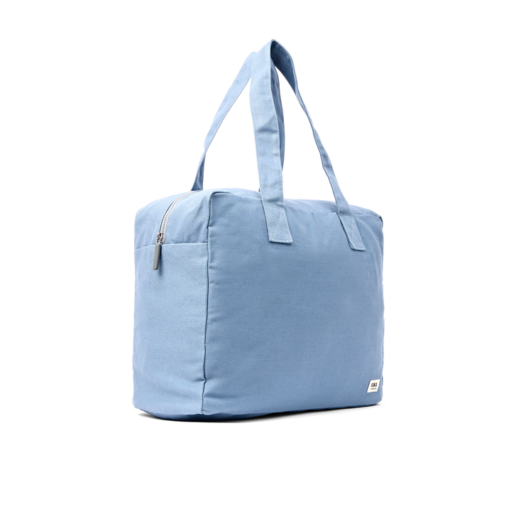 Sloane Shoulder Bag in Aviation