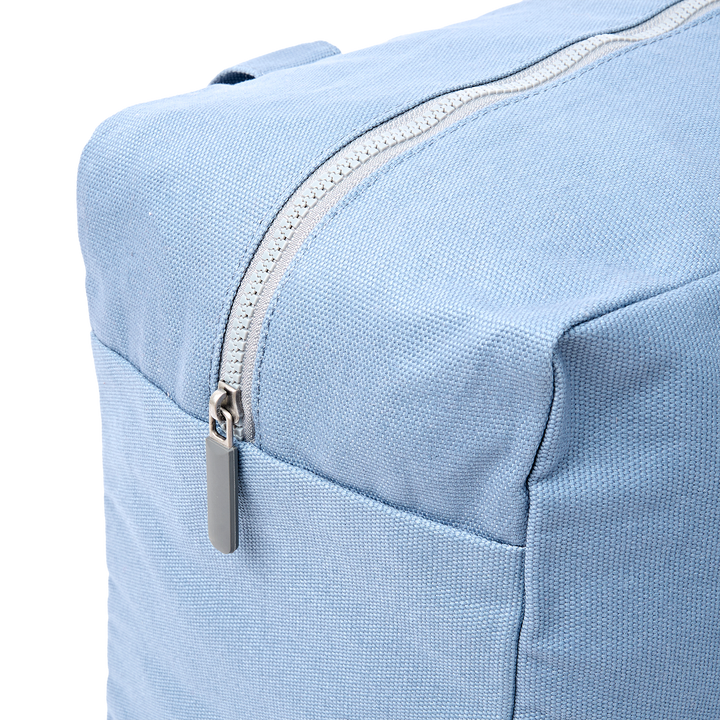 Sloane Shoulder Bag in Aviation