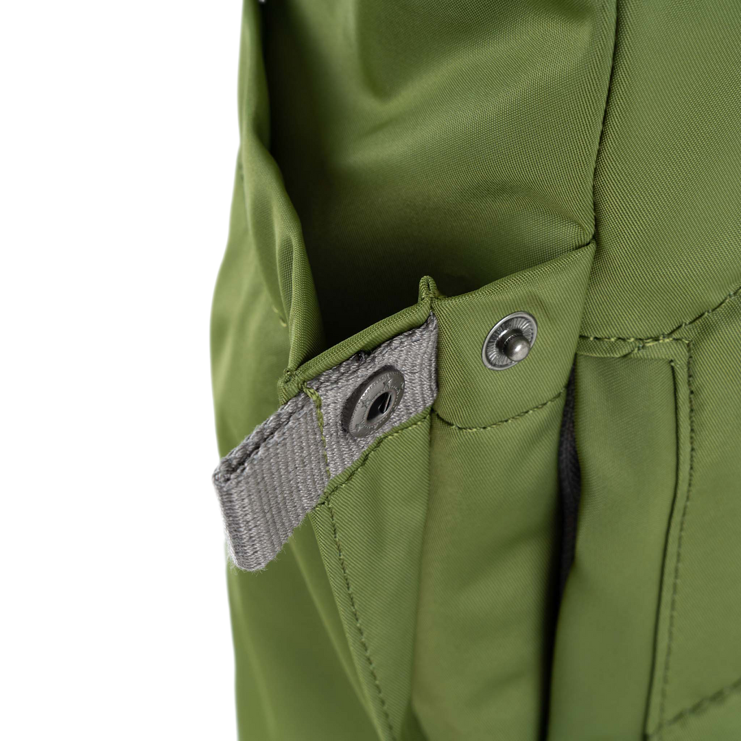 Bayswater Umbrella Backpack in Avocado