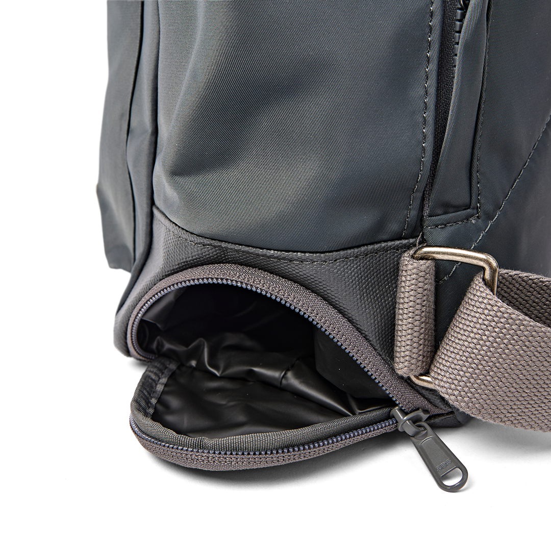 Bayswater Umbrella Backpack in Beluga