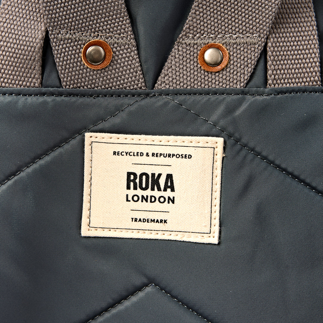 Bayswater Umbrella Backpack in Beluga
