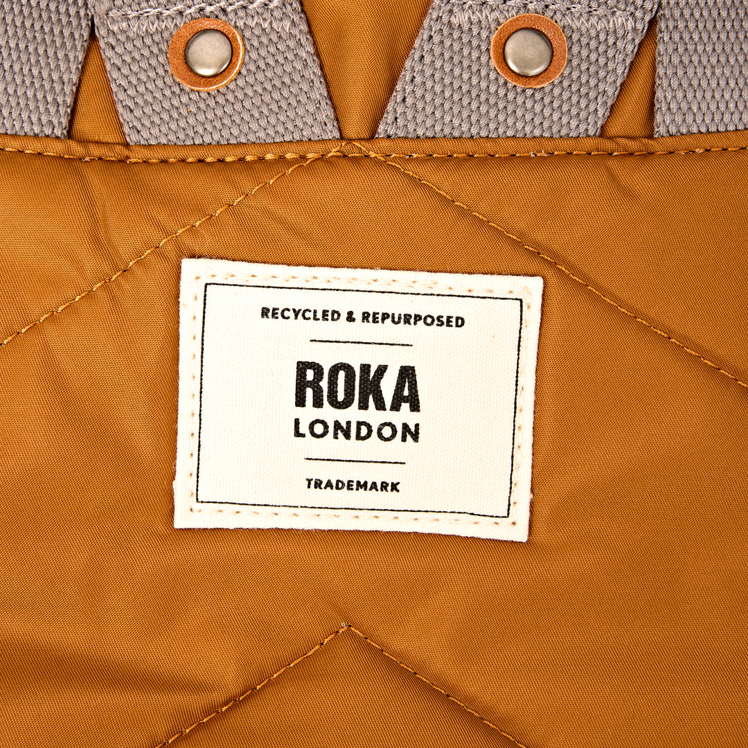 Bayswater Umbrella Backpack in Biscuit