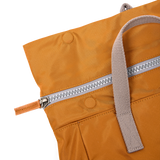 Bayswater Umbrella Backpack in Biscuit