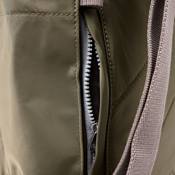 Bayswater Umbrella Backpack in Chive