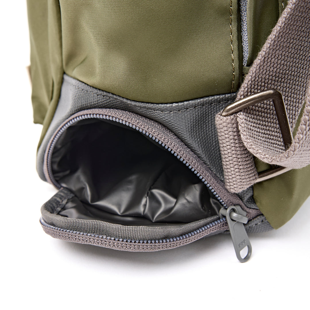 Bayswater Umbrella Backpack in Chive