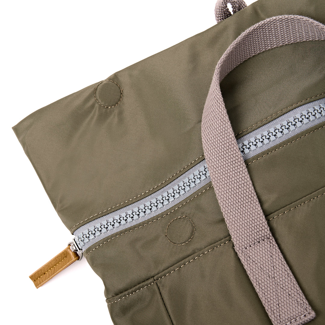Bayswater Umbrella Backpack in Army