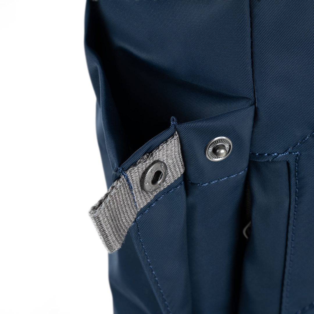 Bayswater Umbrella Backpack in Midnight