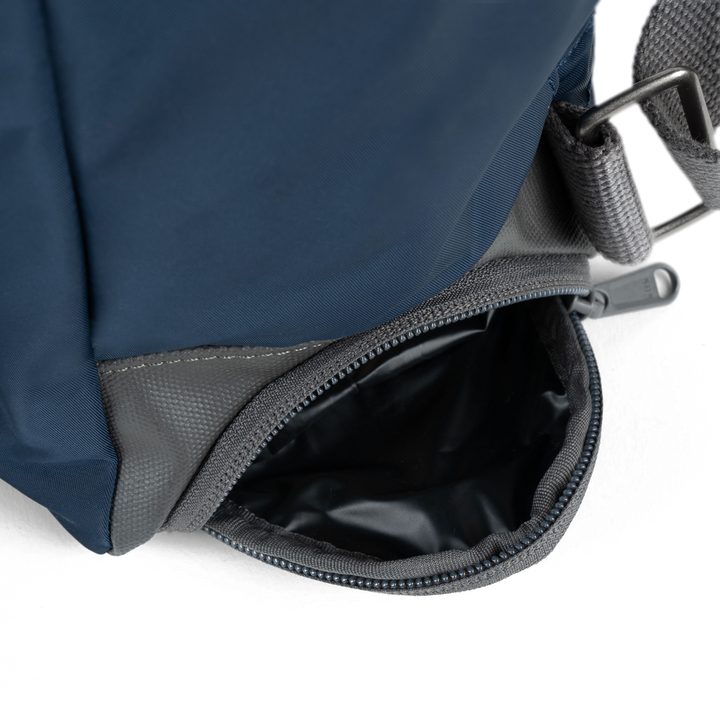 Bayswater Umbrella Backpack in Midnight