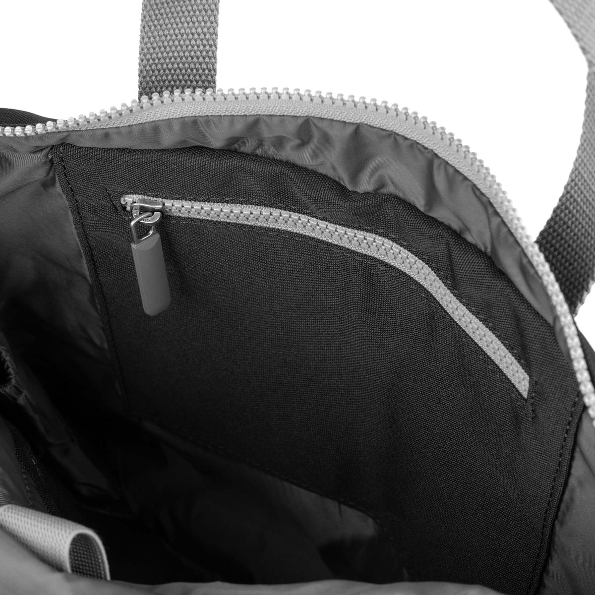 Blackfriars Messenger Bag in Ash