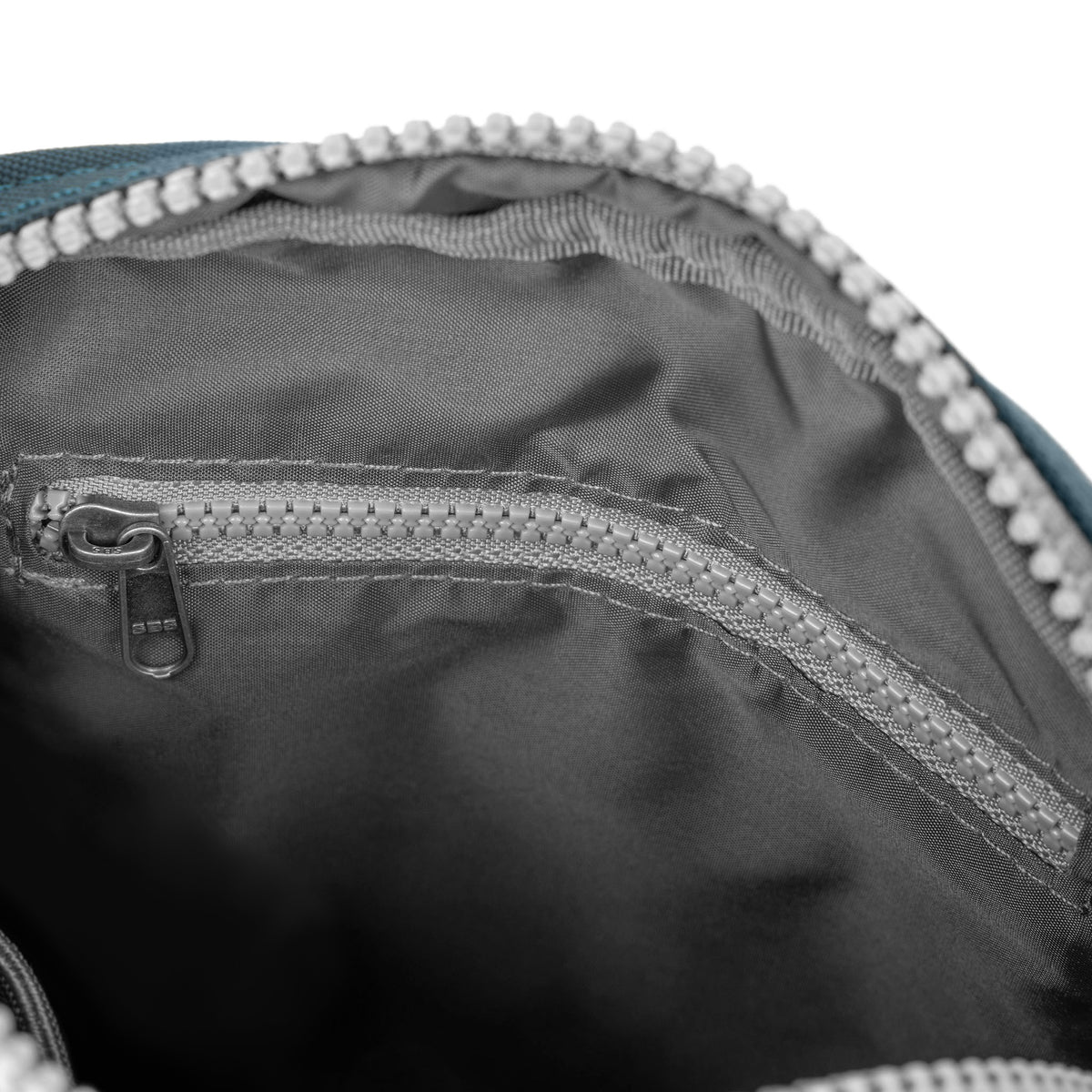 Bond Pocket Crossbody Bag in Airforce