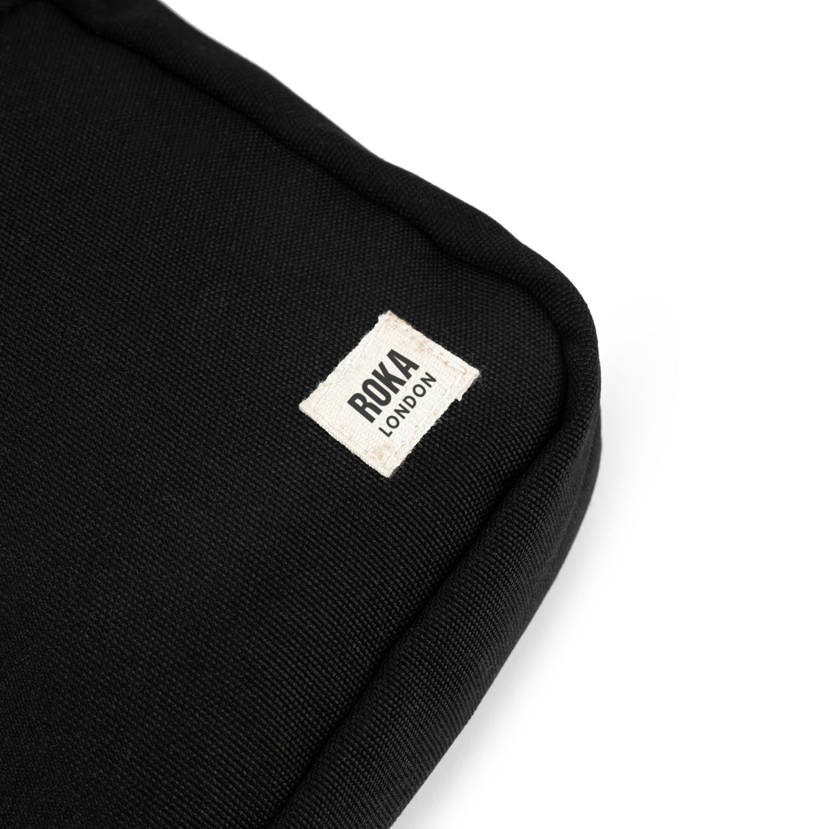 Bond Pocket Crossbody Bag in Ash