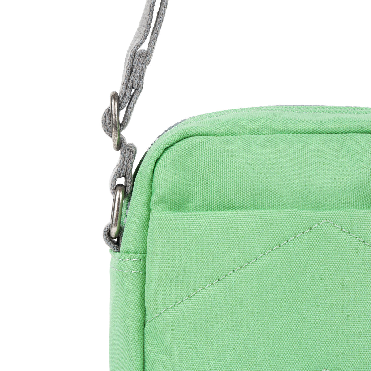 Bond Pocket Crossbody Bag in Peppermint