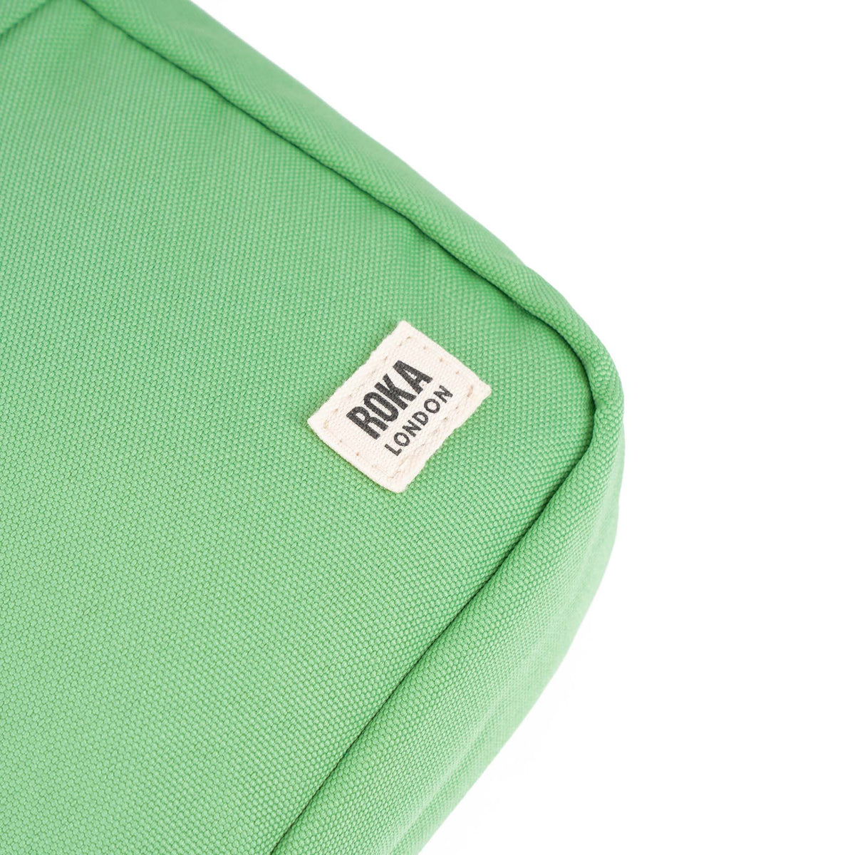 Bond Pocket Crossbody Bag in Peppermint