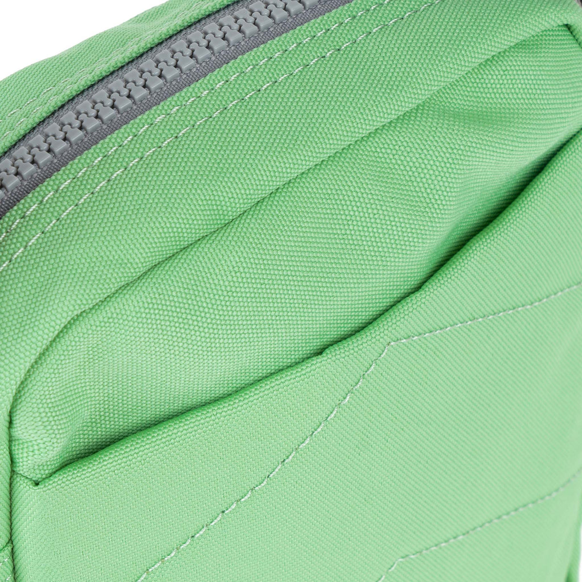 Bond Pocket Crossbody Bag in Peppermint