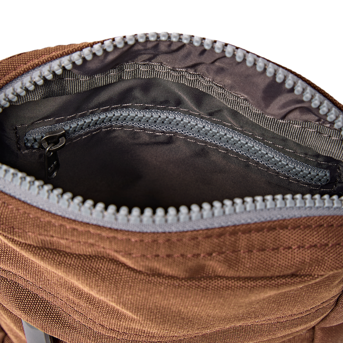 Bond Pocket Crossbody Bag in Cinnamon
