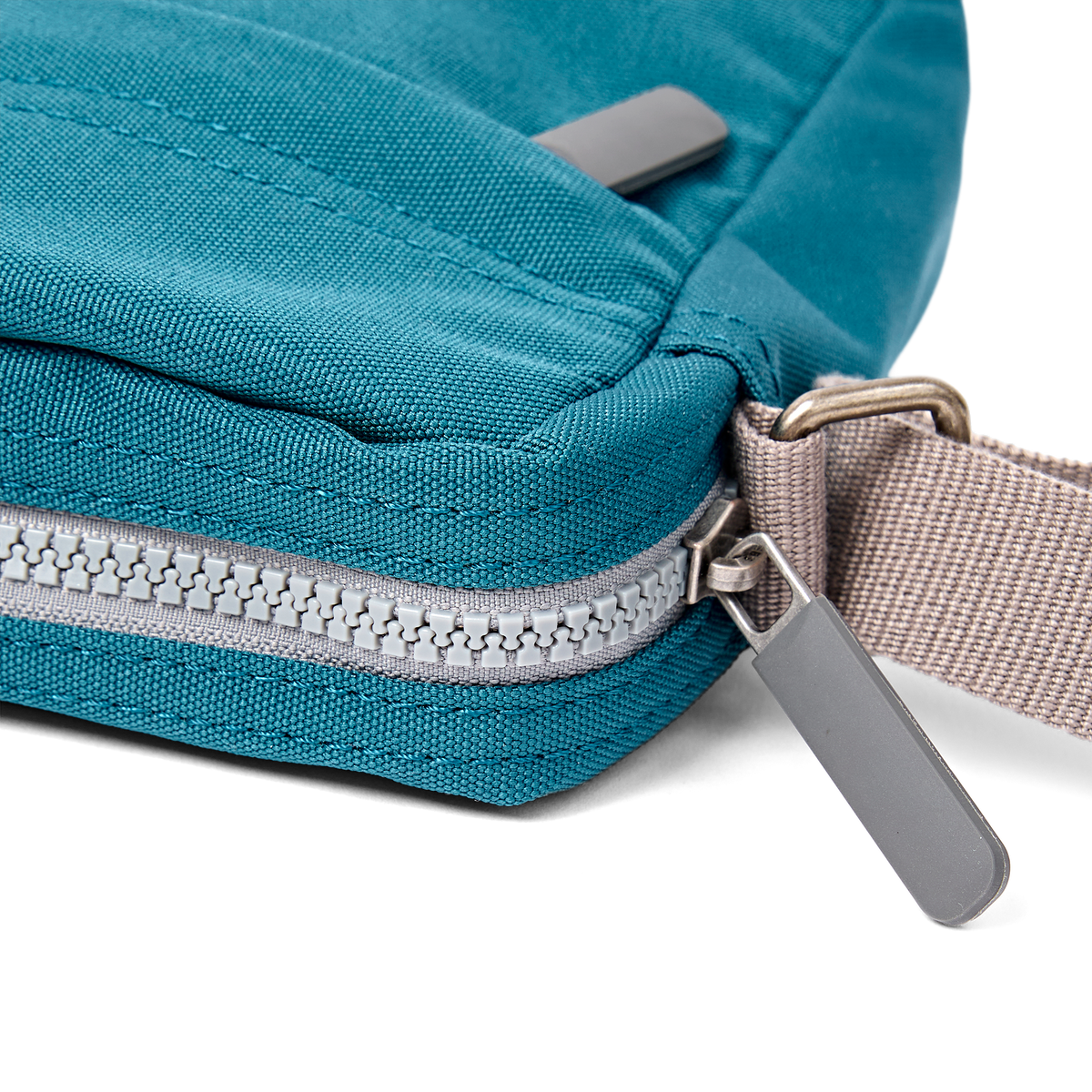 Bond Pocket Crossbody Bag in Deep Teal