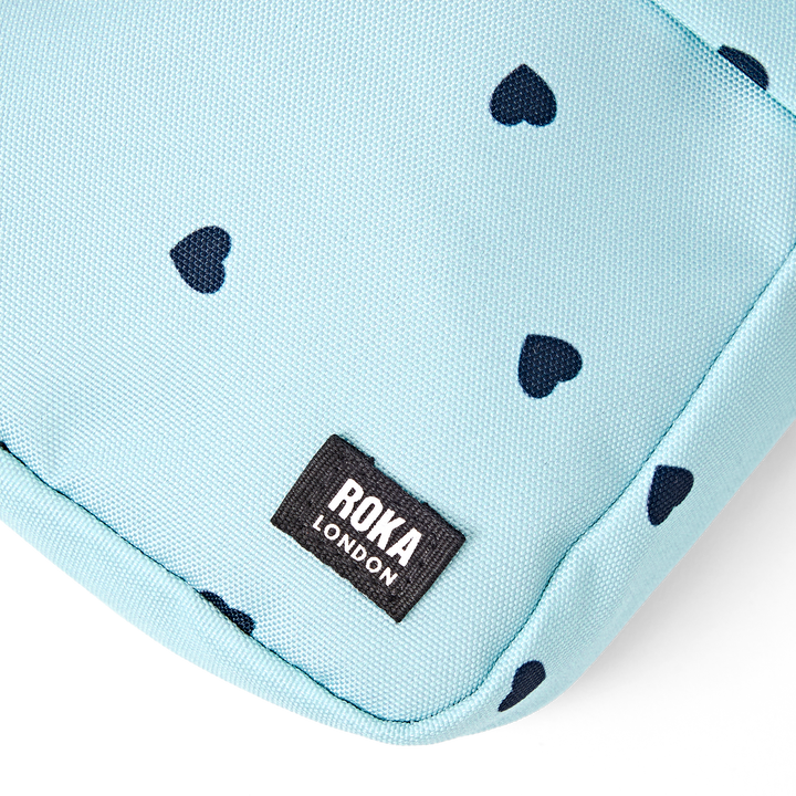 Bond Pocket Crossbody Bag in Heart Print