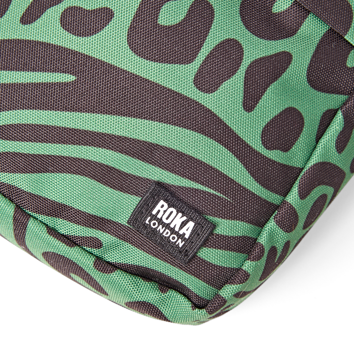 Bond Pocket Crossbody Bag in Mixed Animal Artichoke