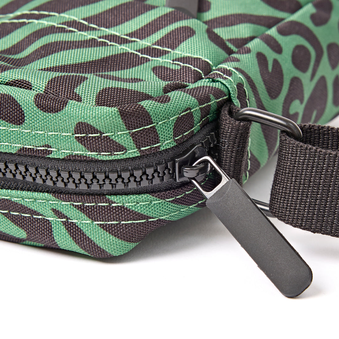 Bond Pocket Crossbody Bag in Mixed Animal Artichoke