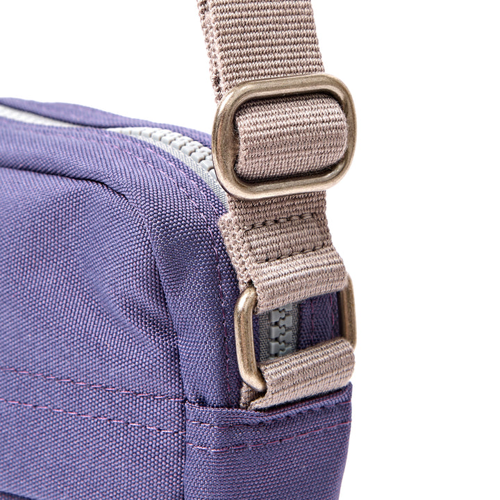 Bond Pocket Crossbody Bag in Oceana
