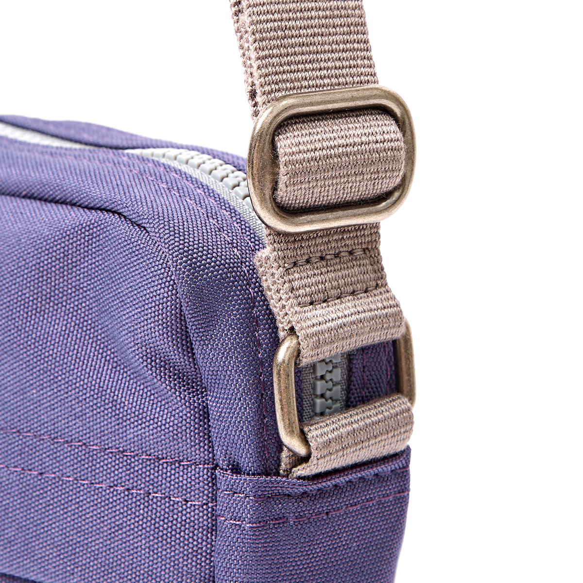 Bond Pocket Crossbody Bag in Oceana
