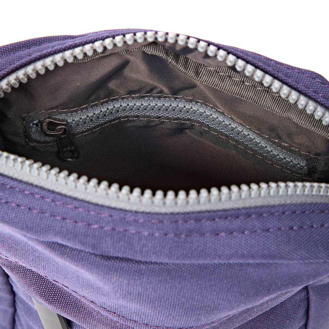 Bond Pocket Crossbody Bag in Oceana