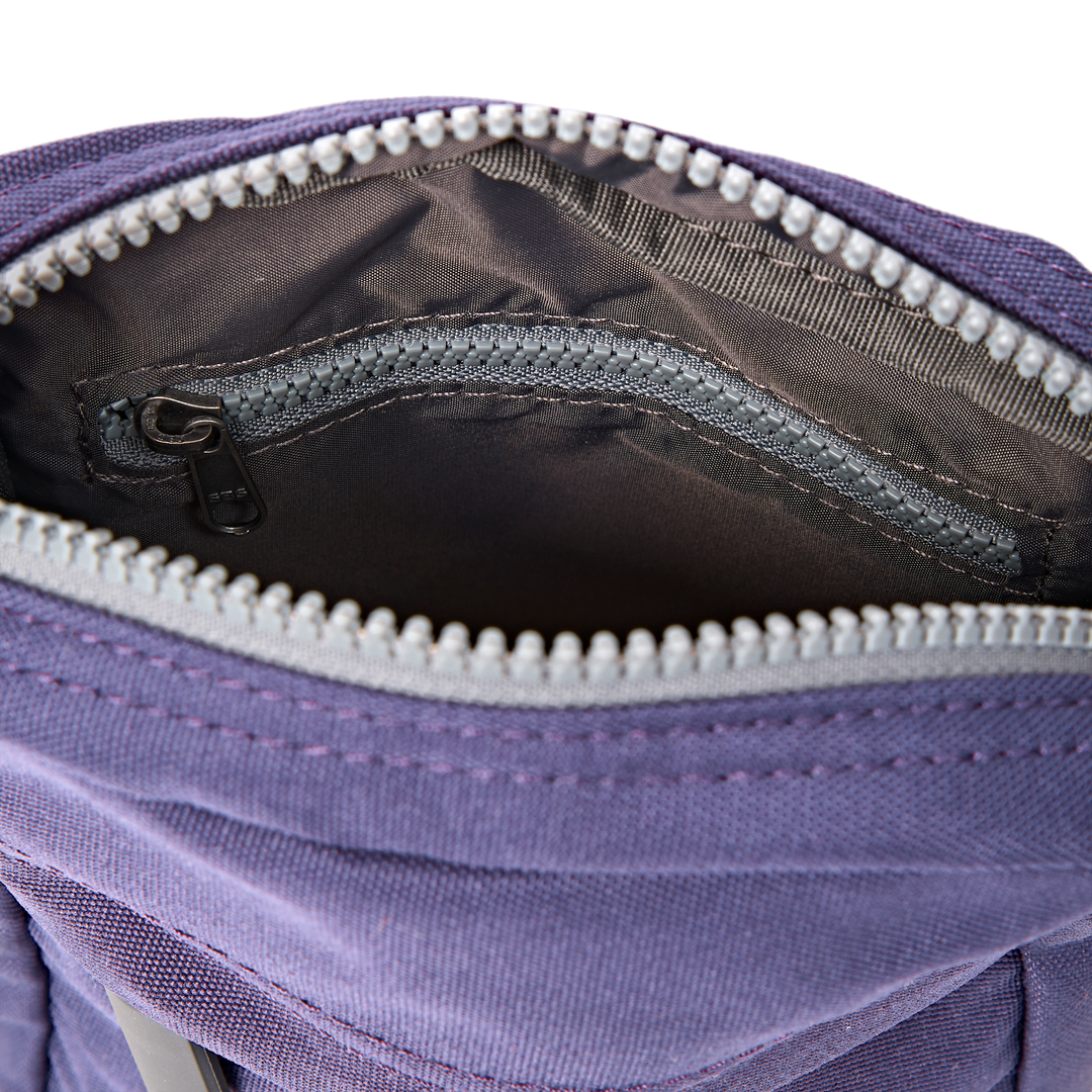 Bond Pocket Crossbody Bag in Oceana