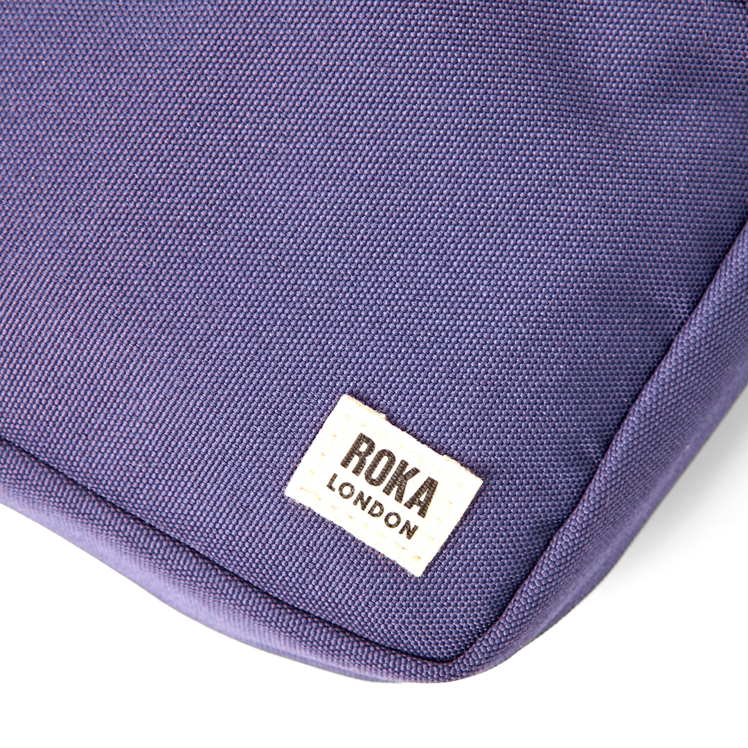 Bond Pocket Crossbody Bag in Oceana