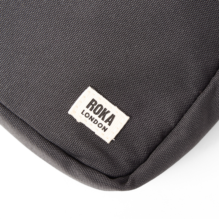 Bond Pocket Crossbody Bag in Carbon