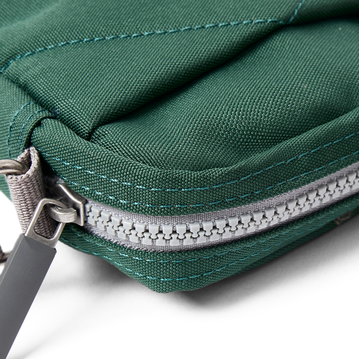 Bond Pocket Crossbody Bag in Forest
