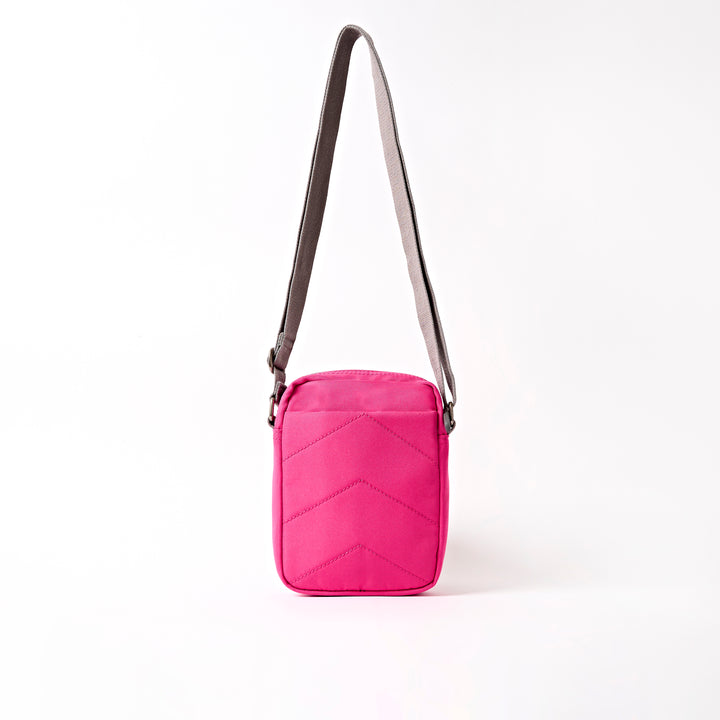 Bond Pocket Crossbody Bag in Granita Red
