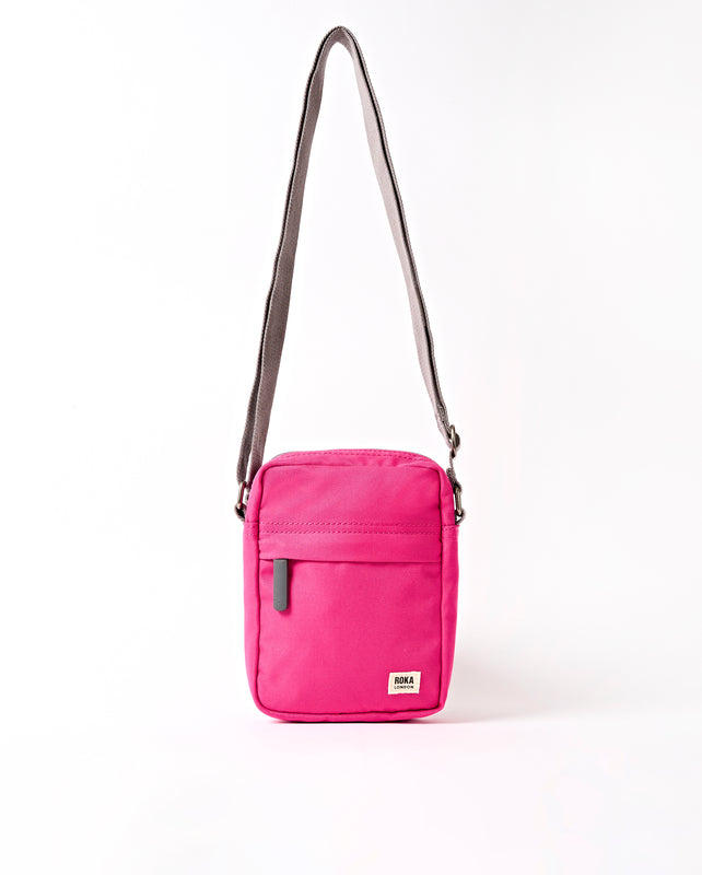 Bond Pocket Crossbody Bag in Granita Red