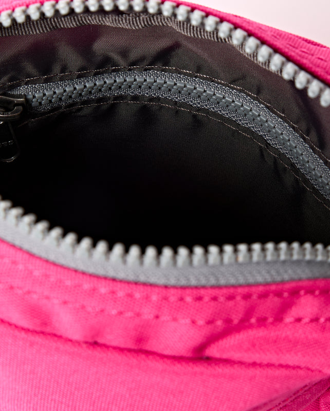 Bond Pocket Crossbody Bag in Granita Red
