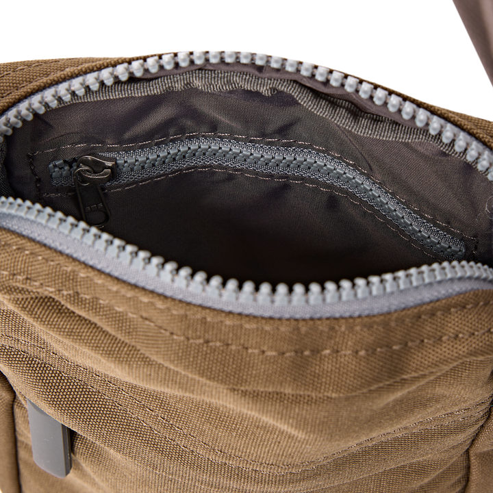 Bond Pocket Crossbody Bag in Sea Spray